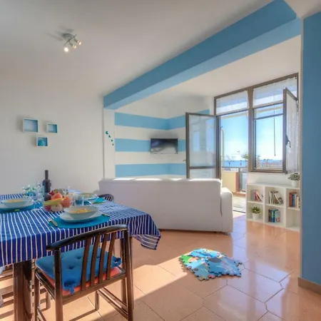 Ventotene Beachfront Apartment